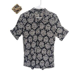 Amang NY Baroque Print Shirt Women’s Sz M Stretchy Button Front
